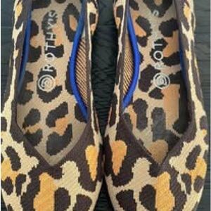 Rothy's Big Cats Point